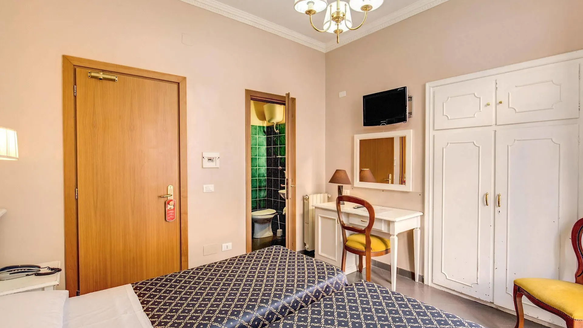 Hotel Continentale Rome