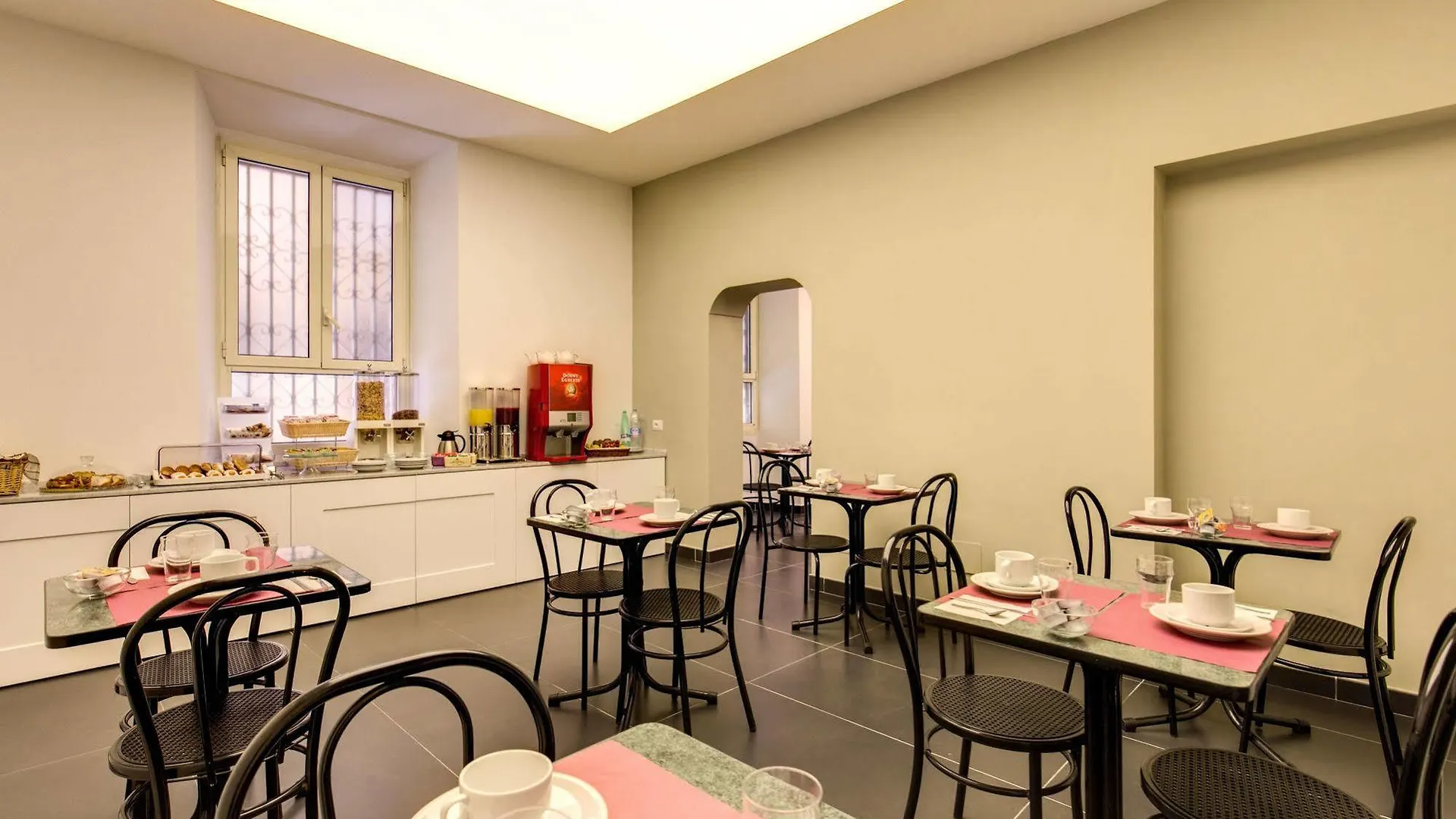 Hotel Continentale Rome